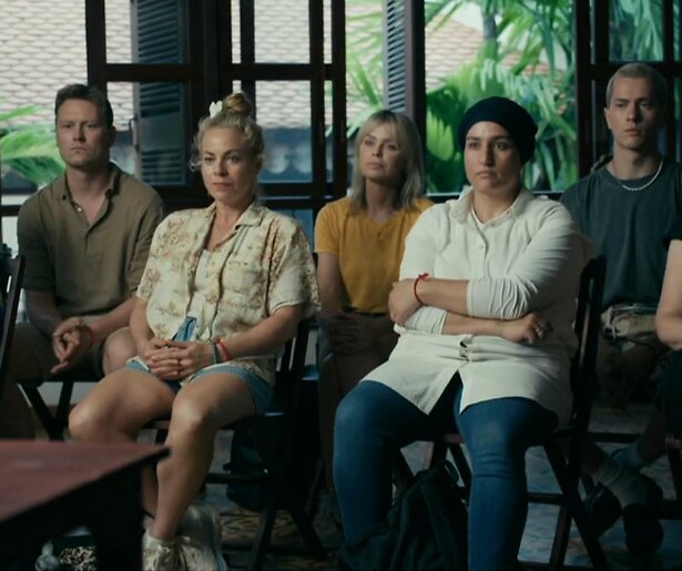 Oeps: Verklapt de vervormde stem de ware identiteit van de Mol?