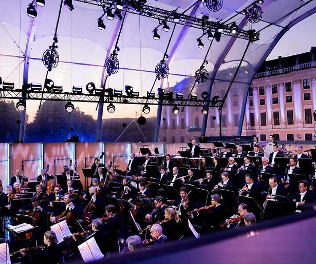 Start je zondagochtend goed met de tv-registratie van het Schönbrunn Concert 2024 op NPO 1