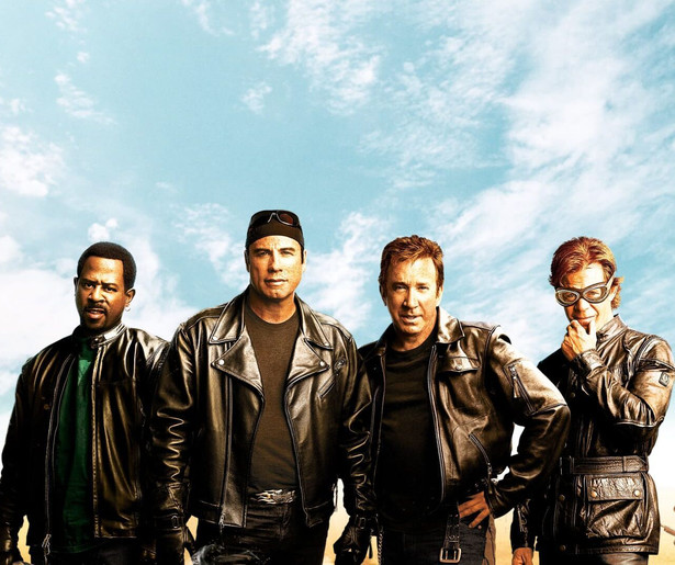 John Travolta en zijn vrienden stappen op de motor in Wild Hogs