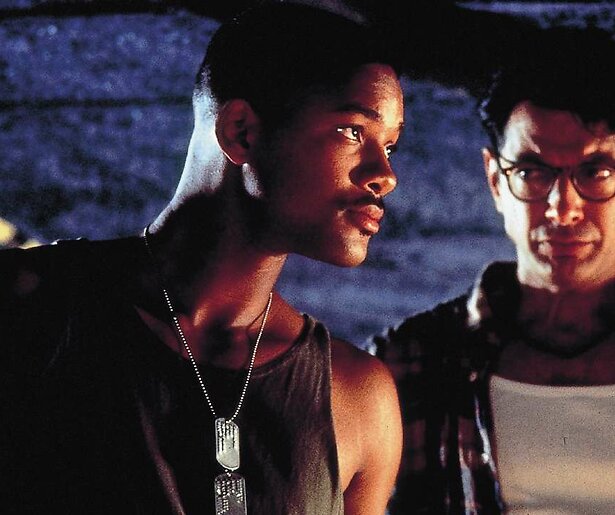 Aliens meppen met Will Smith in Independence Day