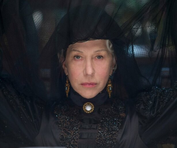 Helen Mirren woont in een gigantisch spookhuis in de horrorfilm Winchester