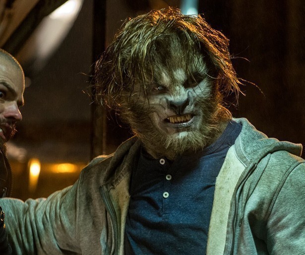 Een doodnormale puber blijkt een weerwolf te zijn in Wolves