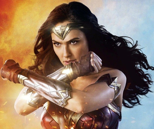 Gal Gadot krijgt weer het nodige te verduren in Wonder Woman 1984