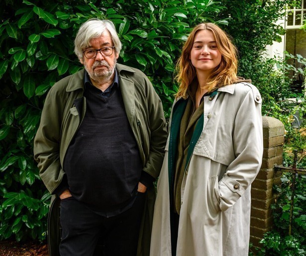 Emma Wortelboer en Maarten van Rossem nemen generatieverschillen onder de loep