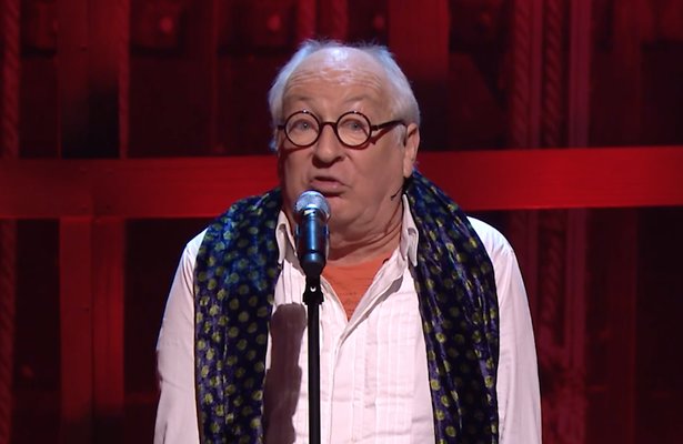 Videosnack: Youp van 't Hek zingt Wappie