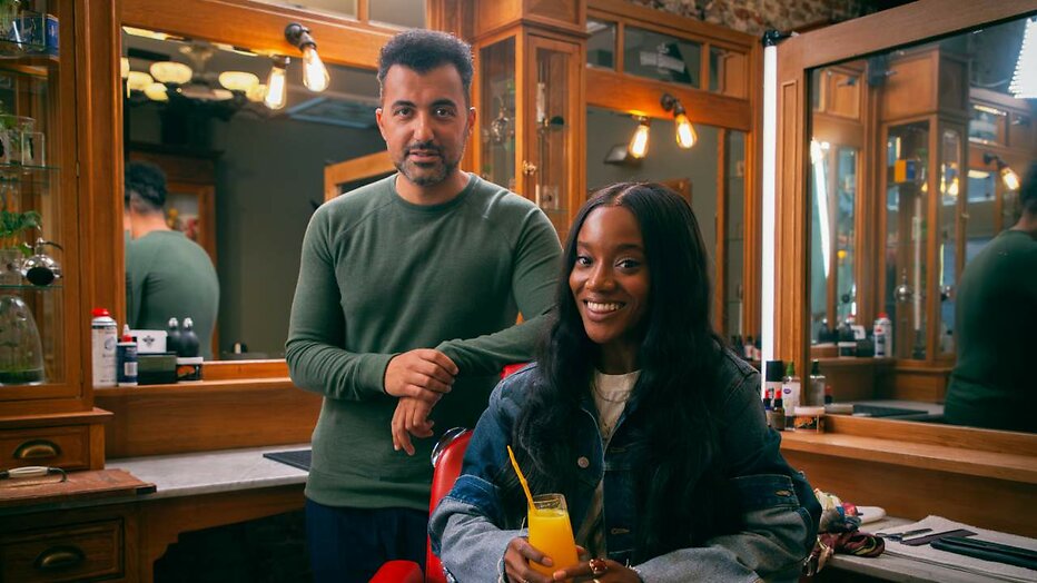 Yootha Wong-Loi-Sing en Eus in De Geknipte Gast