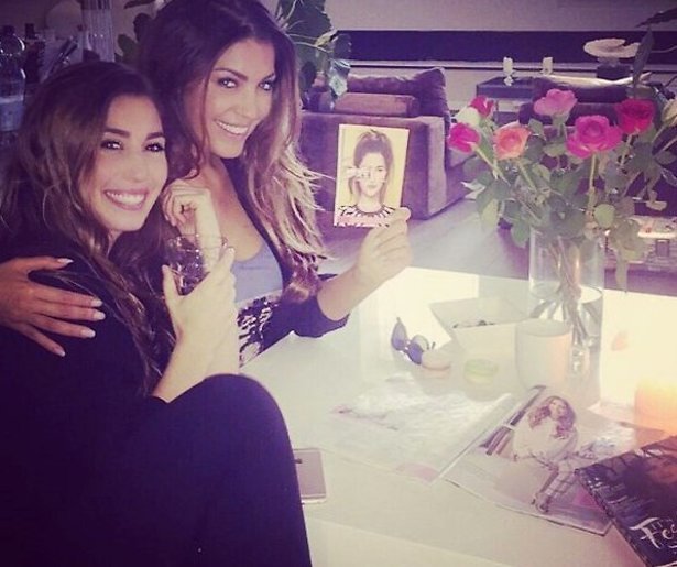 Zwangere Yolanthe voor het eerst te zien op social media