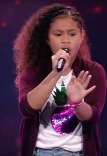 Yosina wint zevende seizoen Voice Kids
