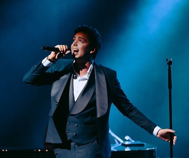 Lekker meezingen tijdens het concert van Yves Berendse op Videoland