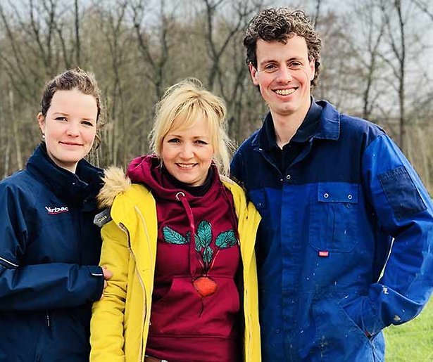 Het nieuwe boerenprogramma van Yvon Jaspers heet Onze Boerderij