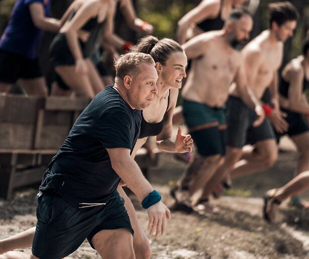 Rivaliteit en vriendschap liggen dicht bij elkaar in Expeditie Robinson 2024