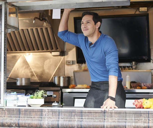 Smullen maar: RTL8 zendt de vermakelijke romcom You're Bacon Me Crazy uit