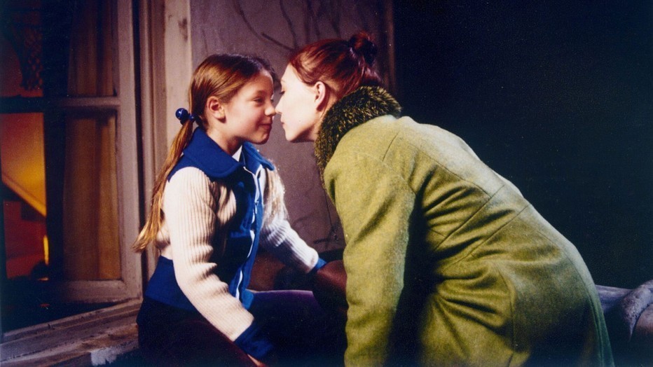 Carice van Houten in Minoes