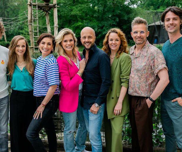 ZOOP-cast na twintig jaar nog steeds apetrots op jeugdserie: ‘Bijzonder dat het voor mensen zo veel betekend heeft’