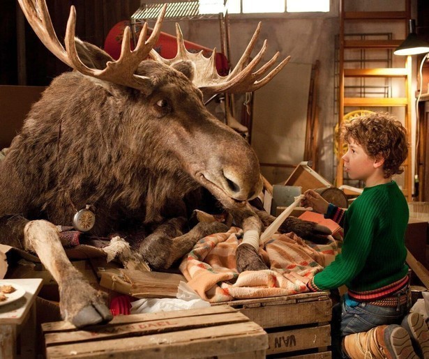 Jeroen van Koningsbrugge speelt een pratende eland in Midden in de Winternacht