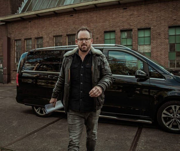 Zeeman Confronteert-presentator Thijs Zeeman weet inmiddels alles over stalkers