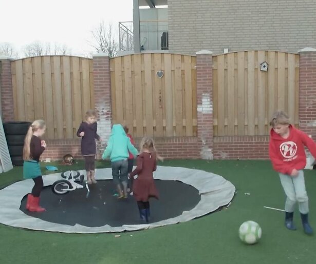 Ook dit gezin is terug te zien met alle kinderen in Een Huis Vol Herinneringen